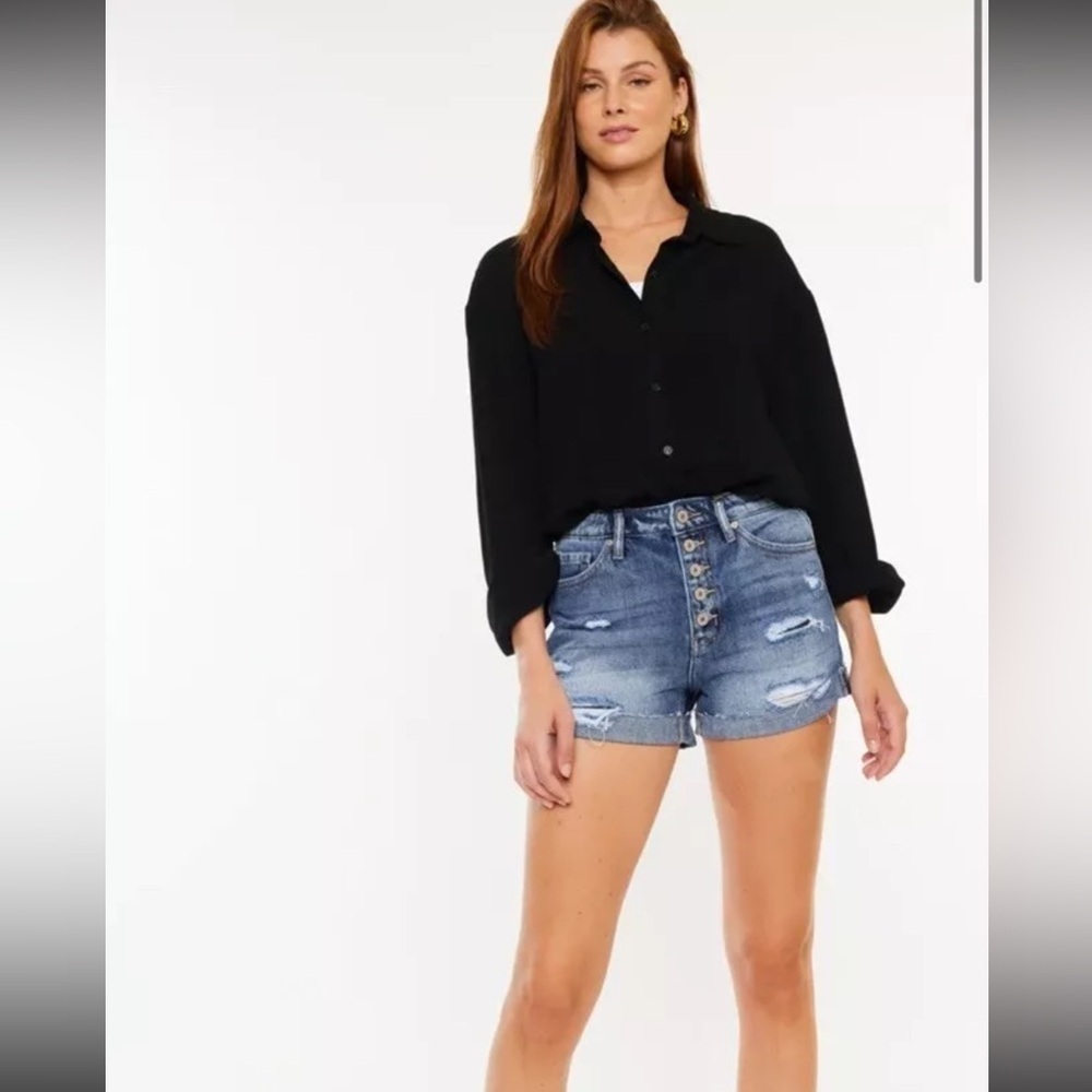KanCan Medium Wash Jovana Ultra High Rise Button Fly Distressed Denim 5/26
